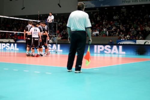 3936B9D2-2A53-4F66-8811-9EC556182BD8